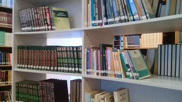 Biblioteka Mktu