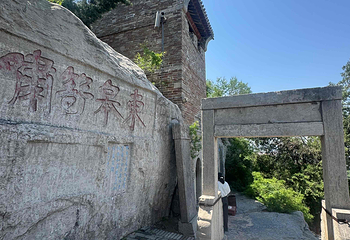 大伾山景区第 14 张图片