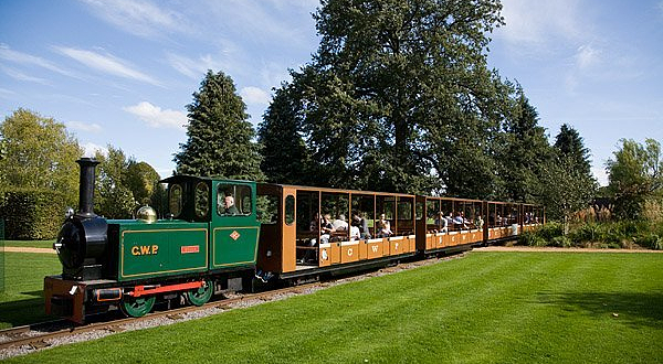 科茨沃尔德野生动物公园和花园