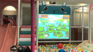 鲁卡奇童话乐园