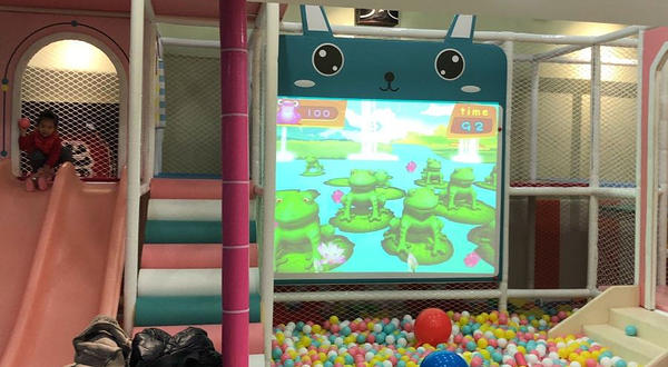 鲁卡奇童话乐园