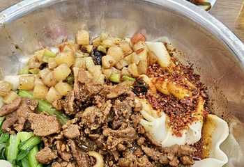 爱骅裤带面馆(总店)第 33 张图片