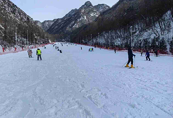 翠华山滑雪场第 15 张图片
