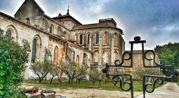 拉斯乌埃尔加斯修道院