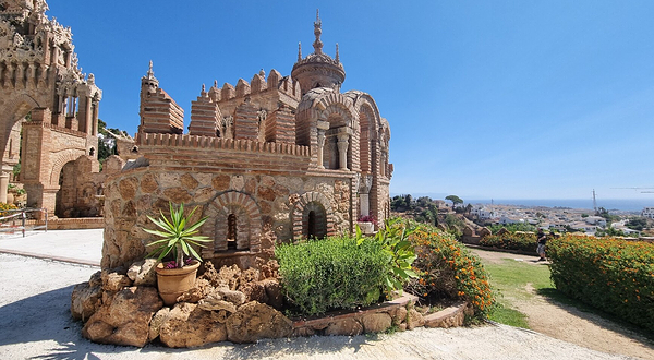 科罗马雷斯城堡