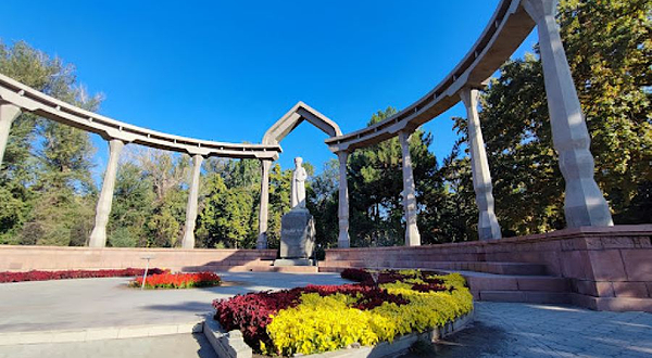 Kurmanzhan Datka Statue