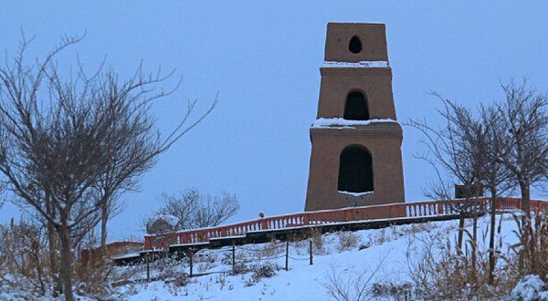 哈密小南湖唐代佛塔