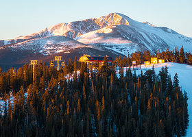 埃尔多拉山度假村