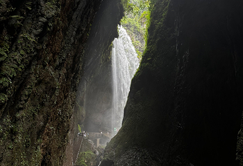 龙水峡地缝第 39 张图片