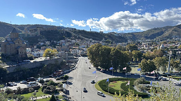 Queen Darejan Palace