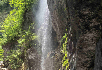 官鹅沟大景区第 25 张图片