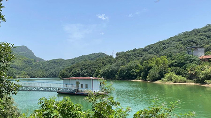 鸣水泉风景区第 1 张图片