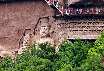 麦积山石窟第 15 张图片