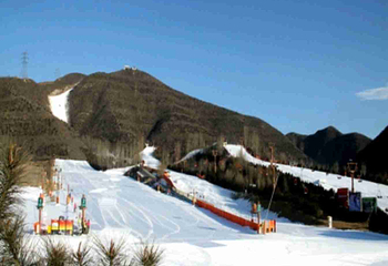 北京军都山滑雪场第 31 张图片