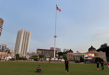独立广场第 88 张图片
