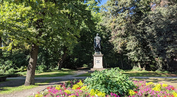 马克西米利安广场