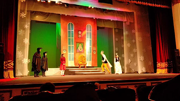 Kazakhskiy Muzykal'no-Dramaticheskiy Teatr Imeni Zh.aymautova