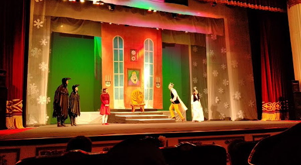 Kazakhskiy Muzykal'no-Dramaticheskiy Teatr Imeni Zh.aymautova