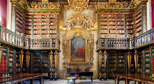 朱安妮娜图书馆