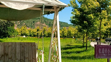 月亮湾露营基地