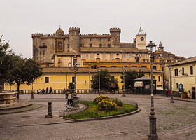 Piazza IV Novembre (Piazza del Comune)