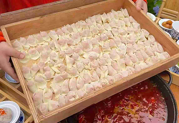 渝少侠·熊猫小院火锅(春熙路店)第 14 张图片