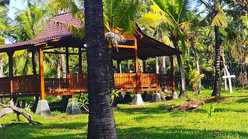 wisata Gumuk Kancil Pulau Merah