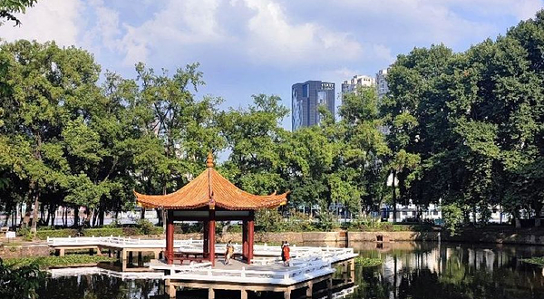 华中科技大学-醉晚亭