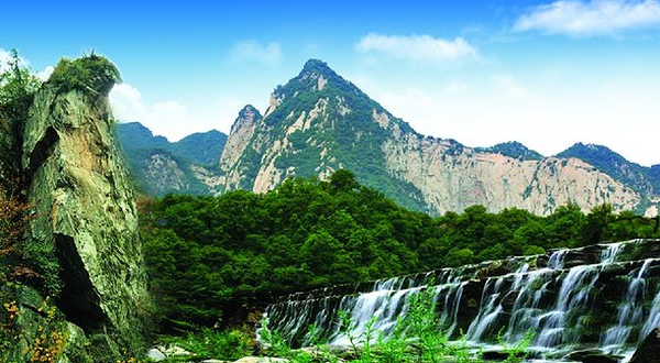 少华山国家森林公园-熊崖阁