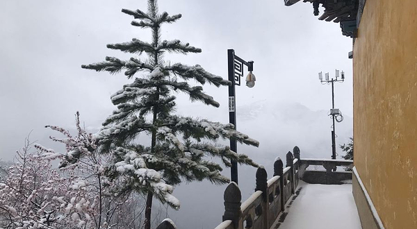 平凉崆峒山旅游区-栖云寺