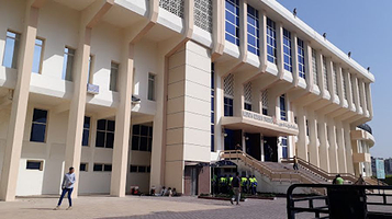 开罗军事学院体育场