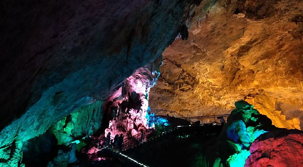 三峡龙隐谷生态旅游区-太清洞