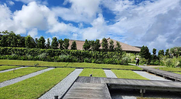 渡庆次海岸（公众ビーチ・非プライベートビーチ）