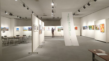 青森市民美术展示馆（协同组合タッケン美术展示馆）