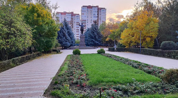 Журналисттер саябағы