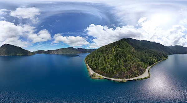 Lake Crescent Welcome Sign