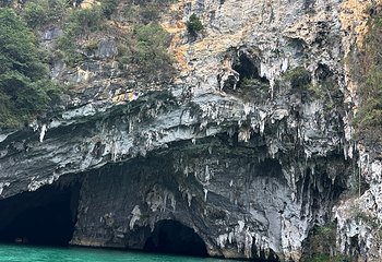 巴马百鸟岩第 34 张图片