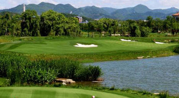 乐湾国际高尔夫练习场