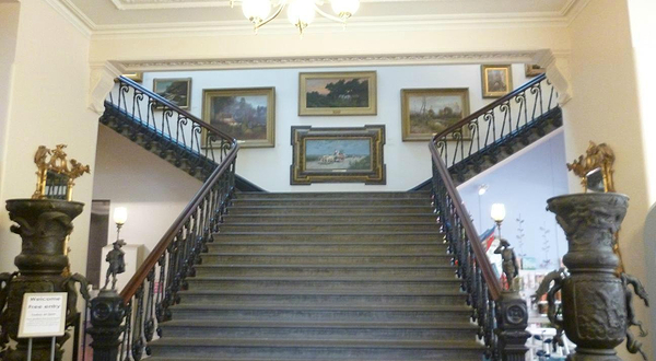 巴拉瑞特美术馆