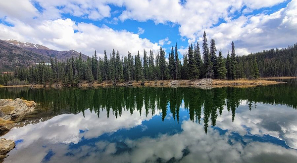 Horseshoe Lake Trail