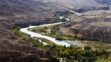 The Tract of Canyon Kurtogai