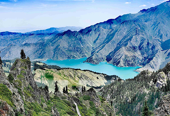 天山天池第 32 张图片