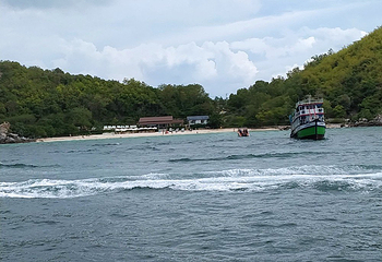 Tawaen Beach第 8 张图片