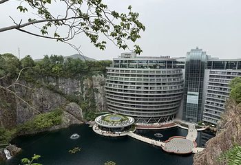 蓝精灵乐园-上海世茂精灵之城主题乐园第 14 张图片