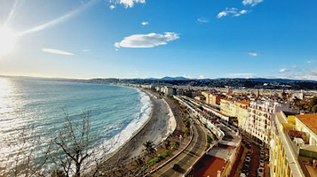 Colline du Château Viewpoint of Port