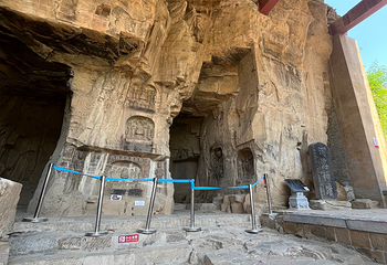 巩义石窟寺第 45 张图片