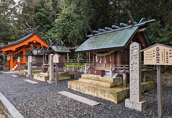 笼神社第 1 张图片
