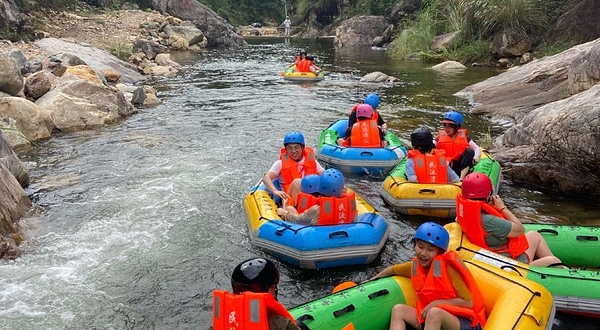 仙腾峡漂流