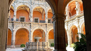 克雷塔罗艺术博物馆