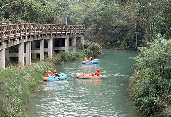 百色大王岭漂流景区第 22 张图片